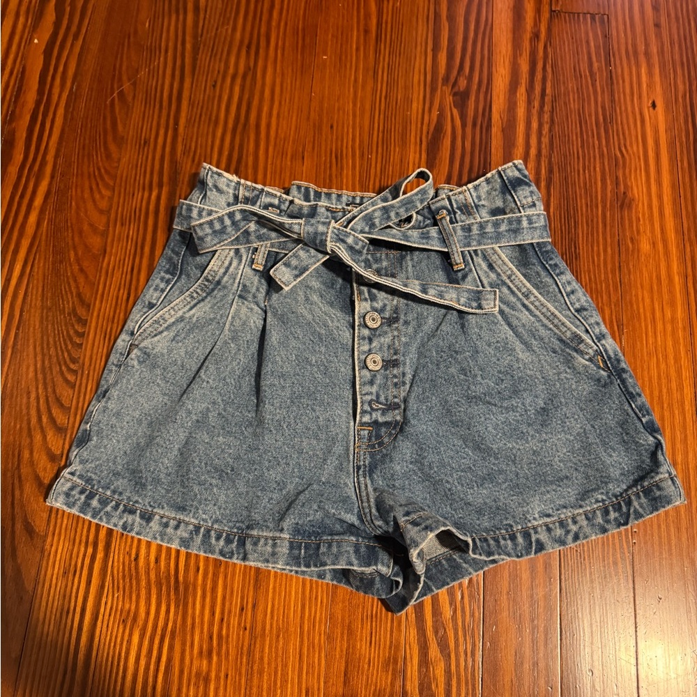 Abercrombie High-Waisted Shorts